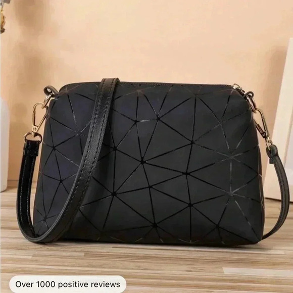 ⚠️Clearance Small Black Square Patterned Crossbody Bag - Picture 3 of 4
